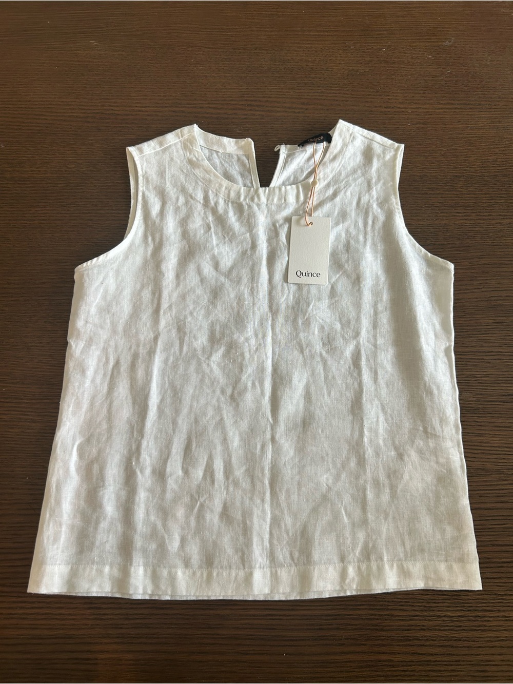 Quince Women's White Linen Sleeveless Top. NWT!